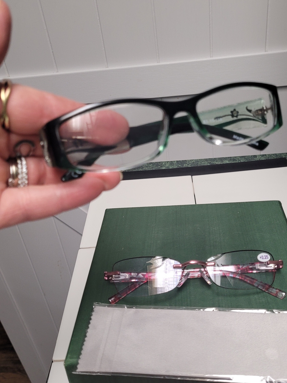 Pink Frame Reading Glasses with Matching Pink Sleeve & Green Glasses - Picture 5 of 7